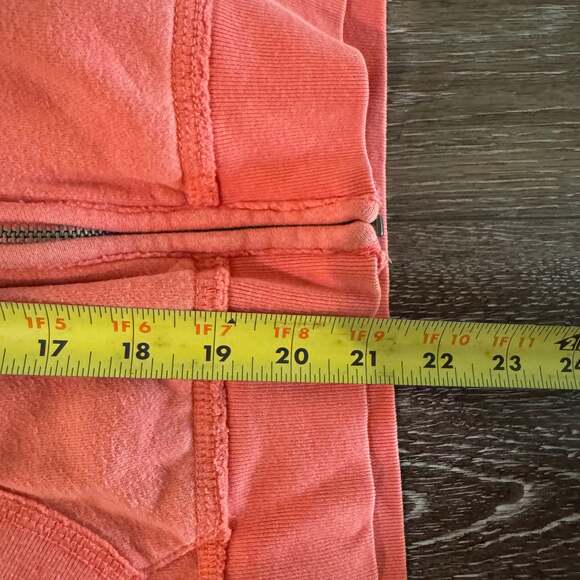 women’s y2k Aeropostale embroidered logo zip up hoodie - Picture 5 of 6